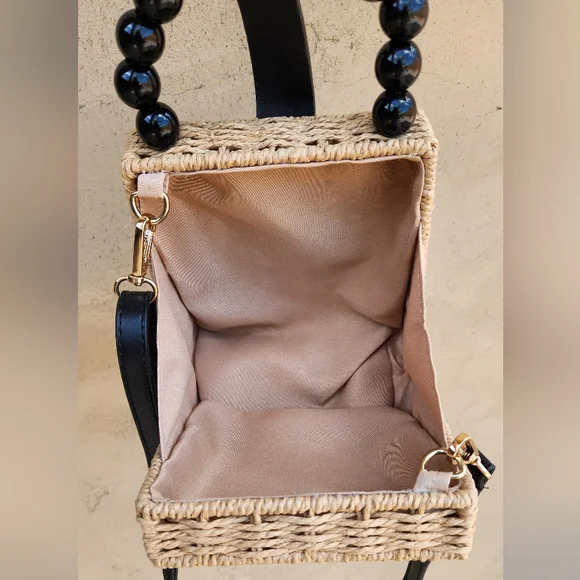 Elegant Tan and Black Woven Handbag/Crossbody - Picture 8 of 12